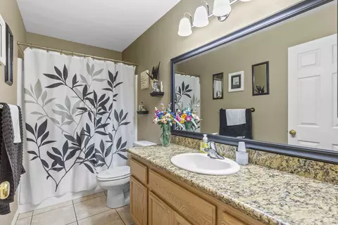 18270 Ghost Town St, Tehachapi, CA 93561 photo 17