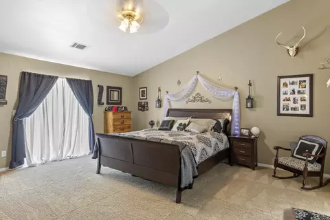 18270 Ghost Town St, Tehachapi, CA 93561 photo 24