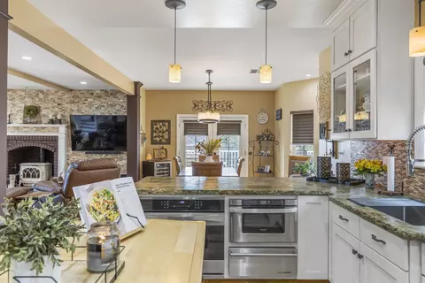 24512 Tiara Ct, Tehachapi, CA 93561 photo 14