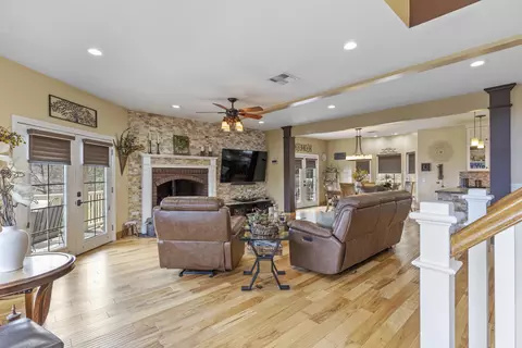 24512 Tiara Ct, Tehachapi, CA 93561 photo 6