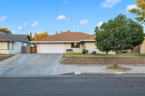 45140 17th St W, Lancaster, CA 93534