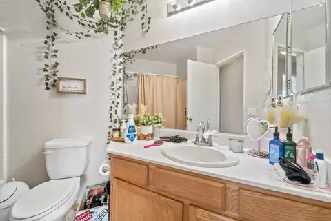 6345 Golding Dr, Lancaster, CA 93536 photo 22