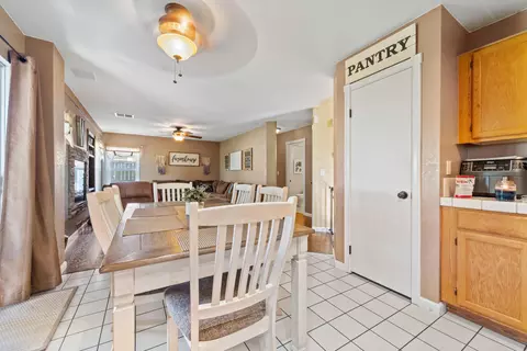6345 Golding Dr, Lancaster, CA 93536 photo 11