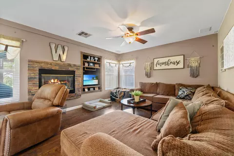 6345 Golding Dr, Lancaster, CA 93536 photo 16