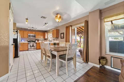 6345 Golding Dr, Lancaster, CA 93536 photo 10