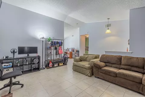 1730 Polo Ct, Lancaster, CA 93535 photo 6