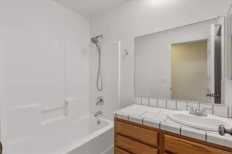 21936 Ben Ct, Tehachapi, CA 93561 photo 12
