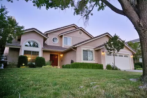 41452 51st St W, Quartz Hill, CA 93536