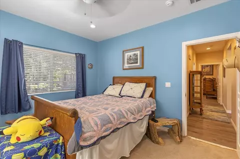 22441 Bogie St, Tehachapi, CA 93561 photo 13
