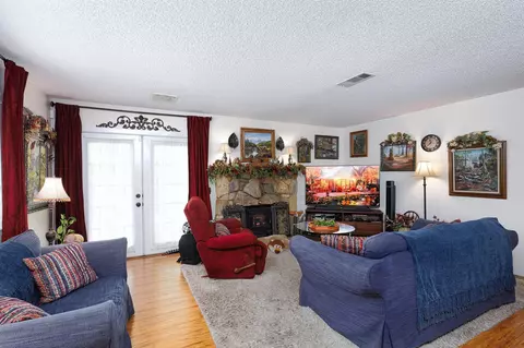 1555 Adrien Pl, Lancaster, CA 93535 photo 7