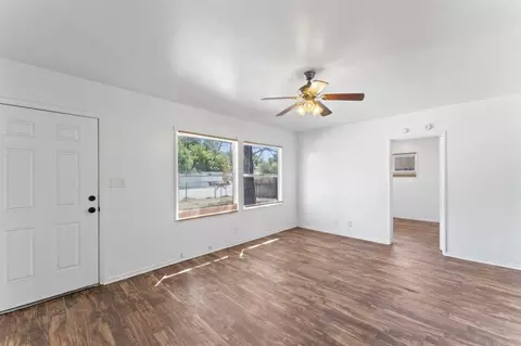 43517 6th St E, Lancaster, CA 93535 photo 4