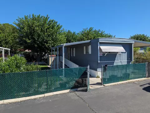 37311 47th St E #218, Palmdale, CA 93552