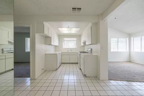 44448 15th St E #1, Lancaster, CA 93535 photo 6