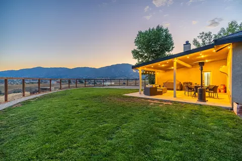 20150 Oak Knoll Dr, Tehachapi, CA 93561