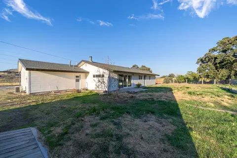 22218 Highline Rd, Tehachapi, CA 93561 photo 26