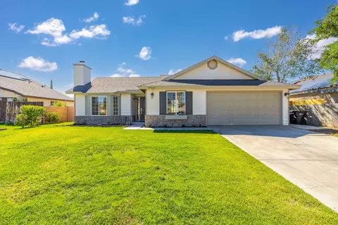 37663 Lilacview Ave, Palmdale, CA 93550