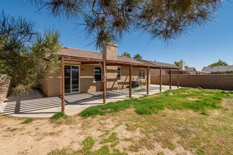 1646 Baring St, Lancaster, CA 93535 photo 43