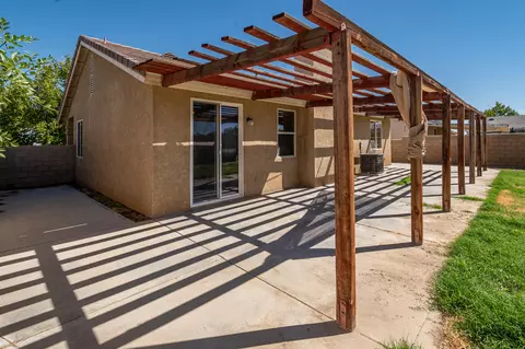 1646 Baring St, Lancaster, CA 93535 photo 42