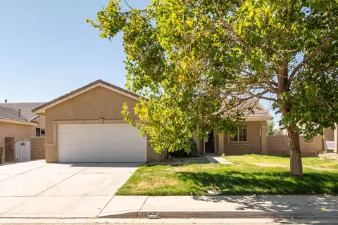 1646 Baring St, Lancaster, CA 93535
