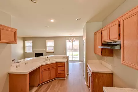 1646 Baring St, Lancaster, CA 93535 photo 14