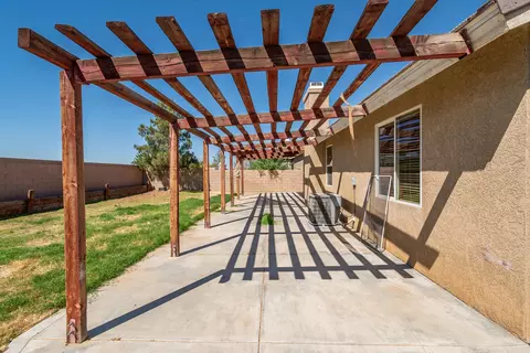 1646 Baring St, Lancaster, CA 93535 photo 40