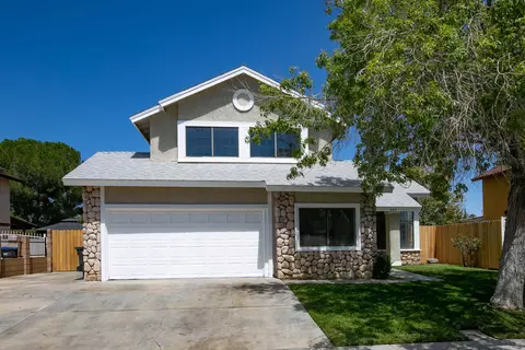 645 Jackman St E, Lancaster, CA 93535
