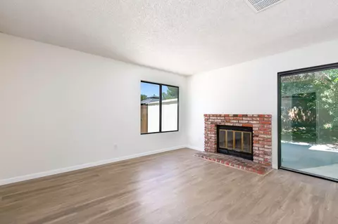 645 Jackman St E, Lancaster, CA 93535 photo 14