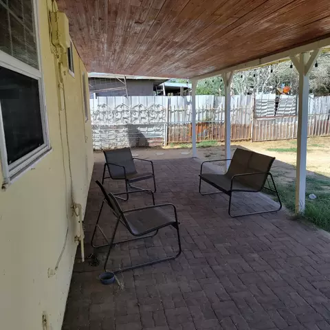 15248 Carol St, Mojave, CA 93501 photo 12