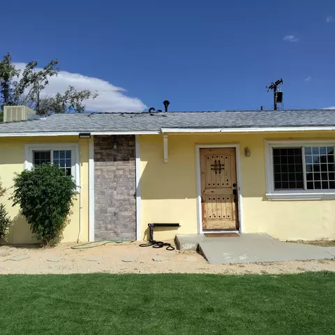 15248 Carol St, Mojave, CA 93501