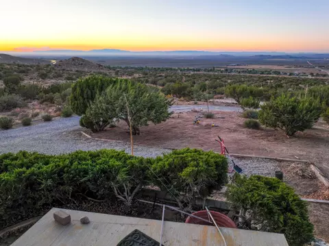 Ave Y8 Vic 165 Ste E, Llano, CA 93544 photo 9
