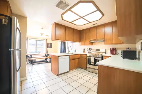 636 Beth Ln, Ridgecrest, CA 93555 photo 5