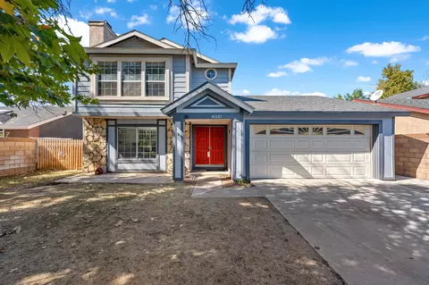45137 Watford Ave, Lancaster, CA 93535 photo 3