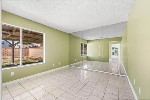 45137 Watford Ave, Lancaster, CA 93535 photo 18