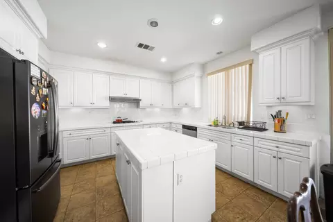44136 Catsue Pl, Lancaster, CA 93536 photo 17