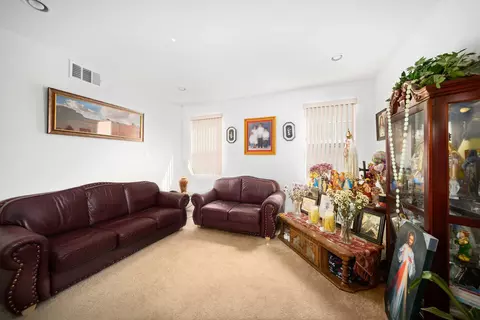 44136 Catsue Pl, Lancaster, CA 93536 photo 3