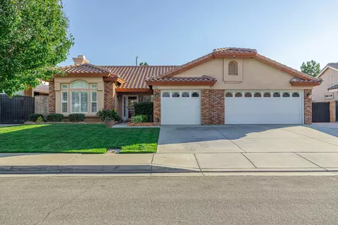 4128 Portola Dr, Palmdale, CA 93551