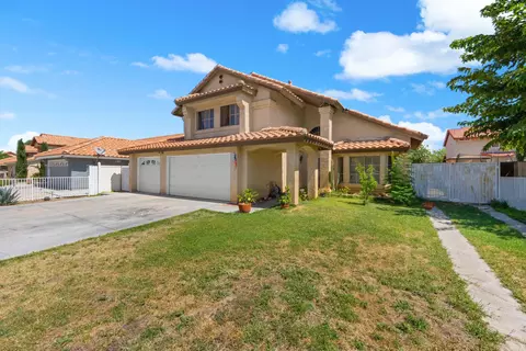 37858 Sweetbrush St, Palmdale, CA 93552