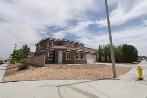 6871 Jack Rabbit Way, Palmdale, CA 93552 photo 5