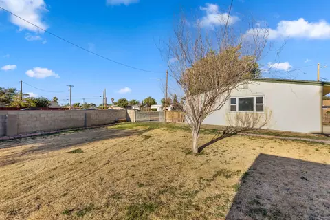 2014 Panamint St, Mojave, CA 93501 photo 23