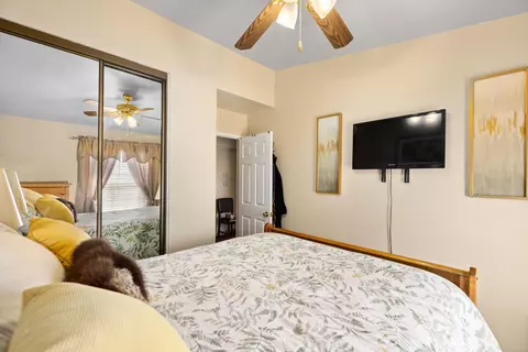 Bedroom - 43641 Park Ave, Lancaster, CA 93534 photo 2 of 6