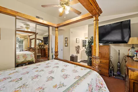 Bedroom - 43641 Park Ave, Lancaster, CA 93534 photo 6 of 6