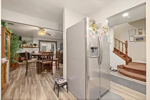 Kitchen - 43641 Park Ave, Lancaster, CA 93534 photo 4 of 4