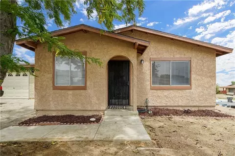 6801 Sagebrush Ave, Lancaster, CA 93536