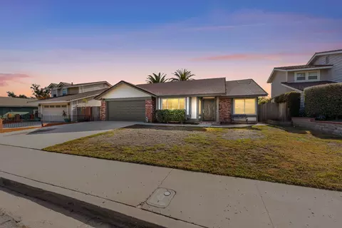 1853 Powell Dr, Ventura, CA 93001
