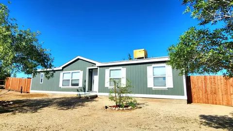 3641 Dawn Rd, Rosamond, CA 93560