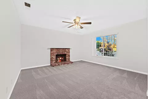 44755 Warren Ct, Lancaster, CA 93535 photo 9
