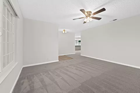 44755 Warren Ct, Lancaster, CA 93535 photo 10