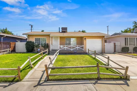700 Ave J8 W, Lancaster, CA 93534
