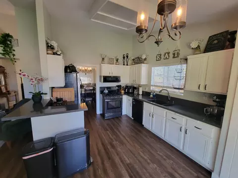 827 Avenue K7 E, Lancaster, CA 93535 photo 7