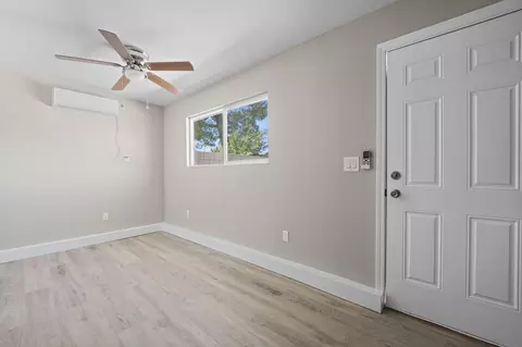 2011 Oldfield St W, Lancaster, CA 93536 photo 28